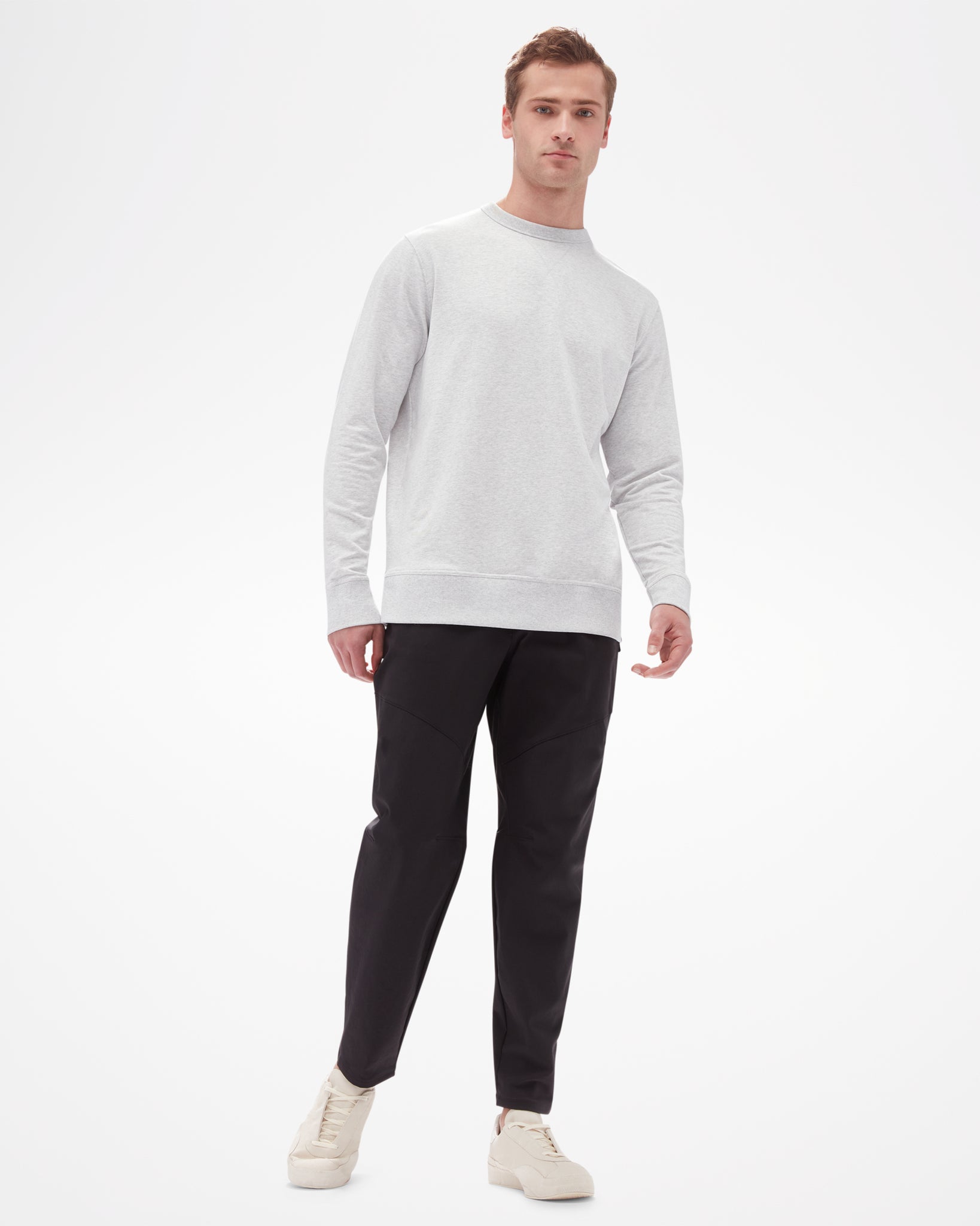 Men's Leaf Lightweight Crew Front